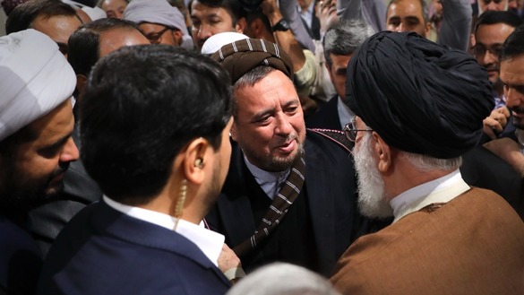 متنازعه افغان سیاستدانان په پاکستان کې د تهران لپاره په ملاتړ ترلاسه کولو کې پاتې راغلي